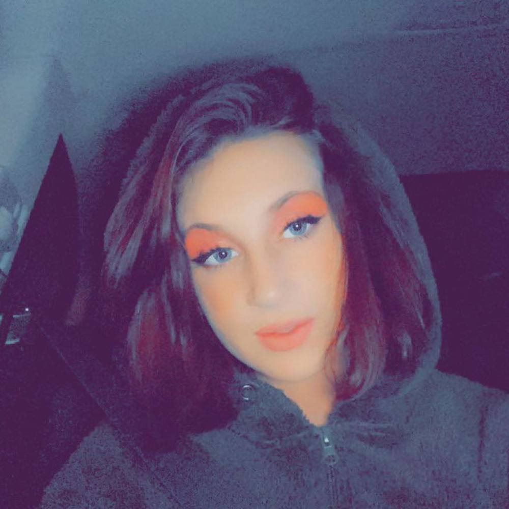 Meet your Posher, Hope